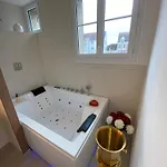 Cocon Diamant - Nuit Romantique - Jacuzzi Et Sauna - Hyper-centre *