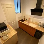 Cocon Diamant - Nuit Romantique - Jacuzzi Et Sauna - Hyper-centre كومبيينْيِ