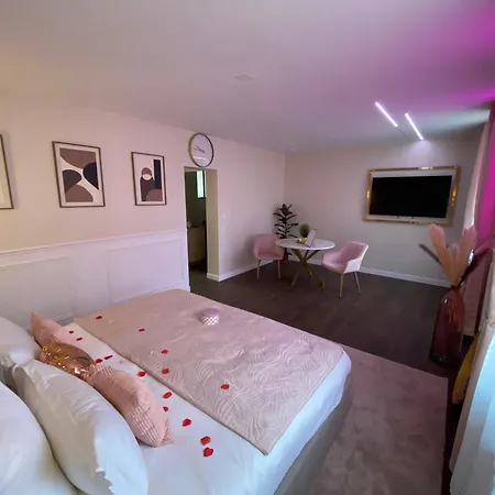 شقة Cocon Diamant - Nuit Romantique - Jacuzzi Et Sauna - Hyper-centre *