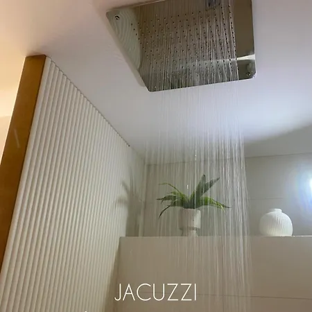 Cocon Diamant Nuit Romantique - Jacuzzi Privatifs-hyper-centre *