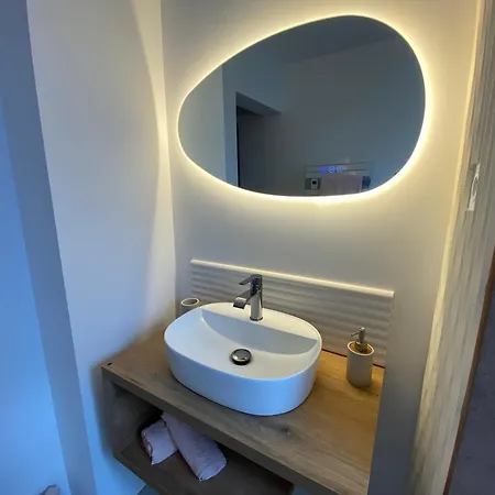 Cocon Diamant - Nuit Romantique - Jacuzzi Et Sauna - Hyper-centre Compiegne